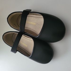 Toddler Size 8 Shoes